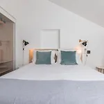 Charming 3bdr Duplex In Center By Lovelystay Lissabon