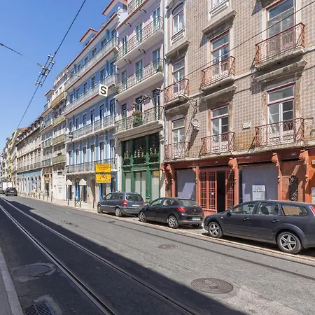 Charming 3bdr Duplex In Center By Lovelystay Apartament Lizbona