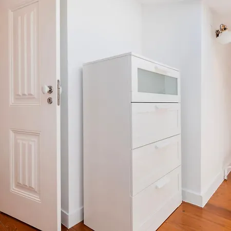 Charming 3bdr Duplex In Center By Lovelystay Lizbona