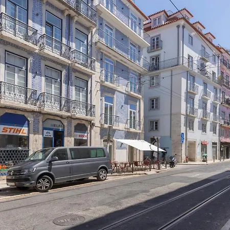 Apartament Charming 3bdr Duplex In Center By Lovelystay Lizbona