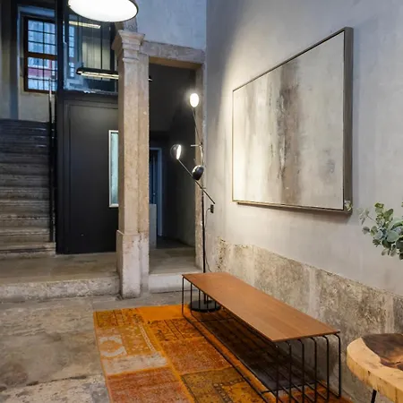 Charming 3bdr Duplex In Center By Lovelystay Lizbona