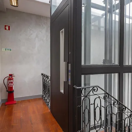 Charming 3bdr Duplex In Center By Lovelystay Apartament Lizbona