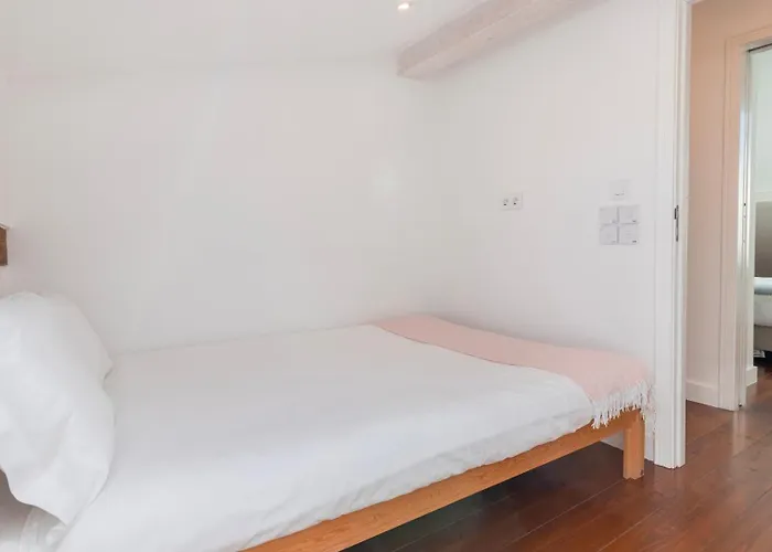 Charming 3bdr Duplex In Center By Lovelystay Daire Lisboa