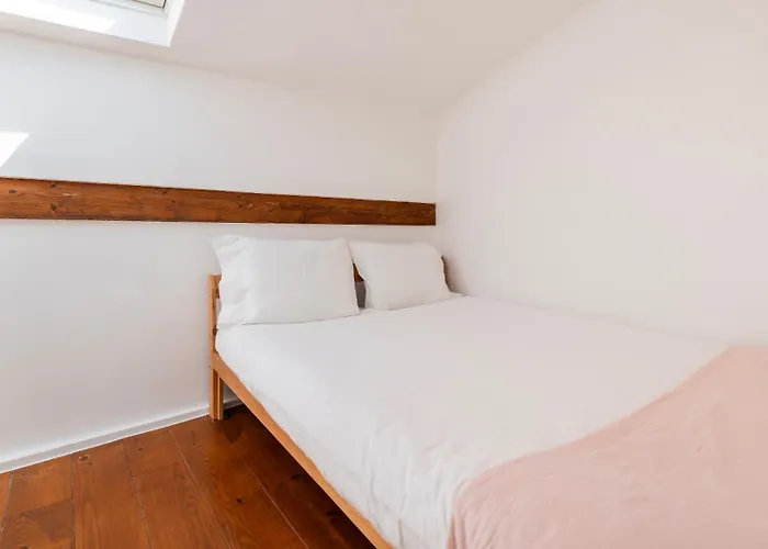 Charming 3bdr Duplex In Center By Lovelystay Daire Lisboa