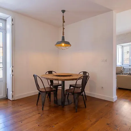 Charming 3bdr Duplex In Center By Lovelystay Lejlighed *