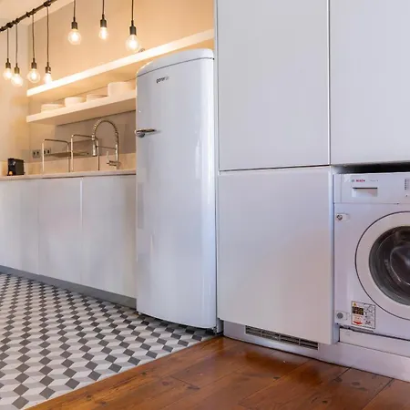 Apartamento Charming 3bdr Duplex In Center By Lovelystay *